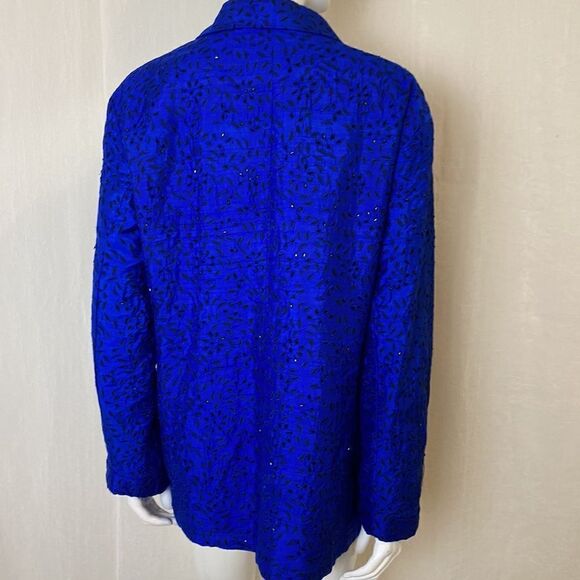 Chico’s Silk Jacket Lightweight Royal Blue with Black Embroidery Size 3 - Picture 2 of 7